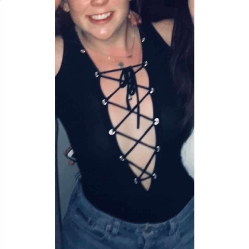 Deep V Bodysuit, Open Shoulders